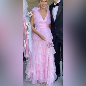 Prom dress. Only worn once. Tiered. Bow shoulder ties.